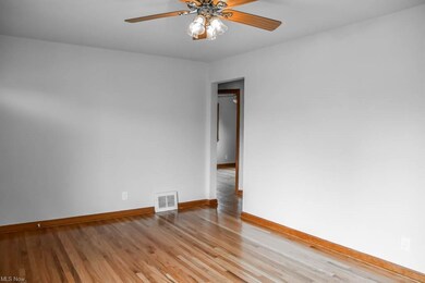 1602 34th St NE, Canton, OH 44714 - photo 6