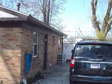 2332 Airline Ave, Toledo, OH 43609 - photo 5
