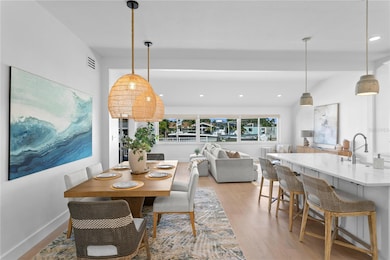 1425 50th Ave NE, St. Petersburg, FL 33703 - photo 4