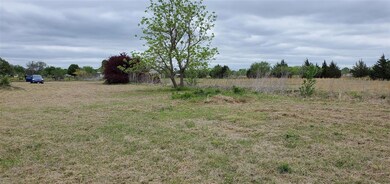 656 Delphia Dr, Denison, TX 75021 - photo 3