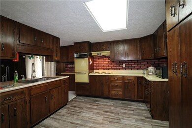 735 W 100 N, Franklin, IN 46131 - photo 2