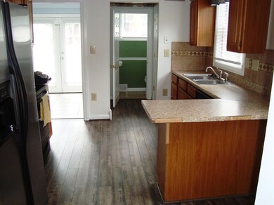 2108 Logan Ave, Middletown, OH 45044 - photo 6