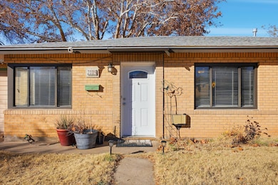 2115 Hendola Dr NE, Albuquerque, NM 87110 - photo 3