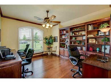 Studio/Study/Office.