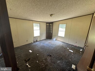 1654 Harris Creek Rd, Louisa, VA 23093 - photo 5