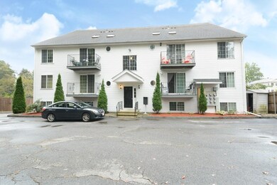 155 Hamilton St unit 3, Worcester, MA 01604 - photo 6