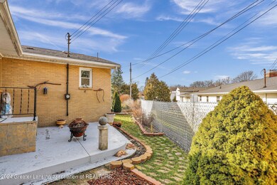 3418 Oakcliff Ln, Lansing, MI 48917 - photo 6