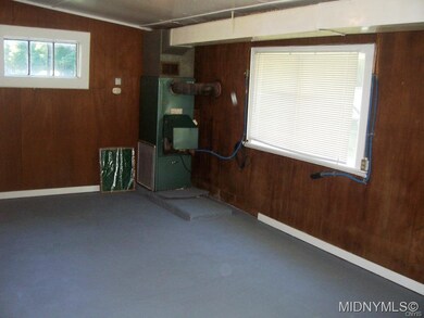 Bonus/Utility Room