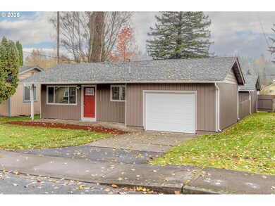 1114 N 1st Ave, Kelso, WA 98626 - photo 4
