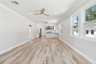 Living Rm/Dining Rm