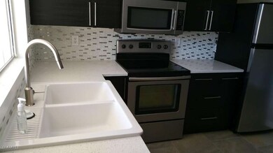 kitchen2