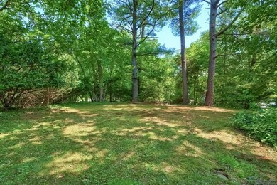 16 W Elm St, Pembroke, MA 02359 - photo 5