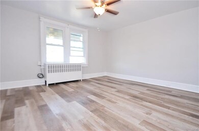 813 S 10th St, Allentown, PA 18103 - photo 5