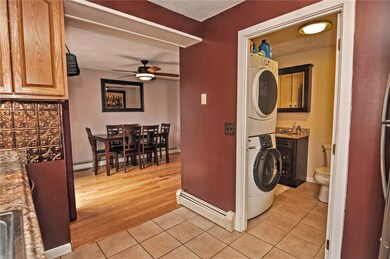 85 Reed St unit 4, Warwick, RI 02886 - photo 5
