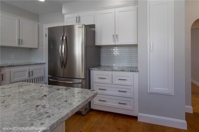 429 Forest Ave, Middletown, RI 02842 - photo 7