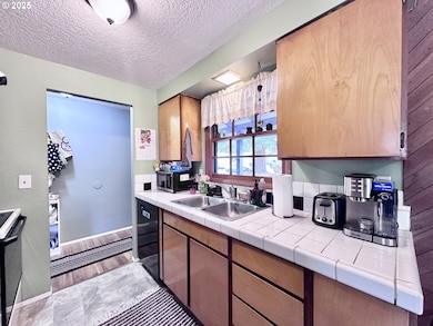 1563 SE 11th St, Gresham, OR 97080 - photo 6