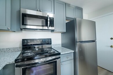 38 Bayview Terrace unit 4, Danvers, MA 01923 - photo 4