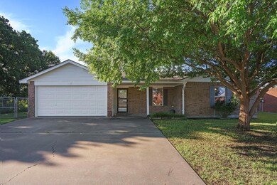 4305 Sheldon Dr, Granbury, TX 76049 - photo 3