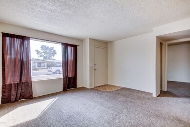 6908 W San Juan Ave-12