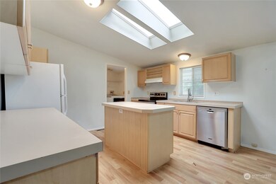 10206 290th Street Ct E, Graham, WA 98338 - photo 7