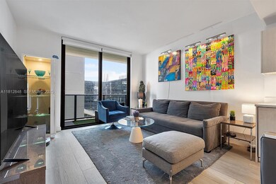 55 SW 9th St unit 1510, Miami, FL 33130 - photo 3