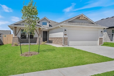 313 Pergola St, Yukon, OK 73099 - photo 2