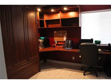 4979 SW 86th Way, Cooper City, FL 33328 - photo 5