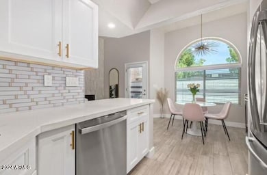 4328 N 36th St unit 9, Phoenix, AZ 85018 - photo 7