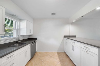 3801 NE 22nd Terrace unit 2, Lighthouse Point, FL 33064 - photo 3