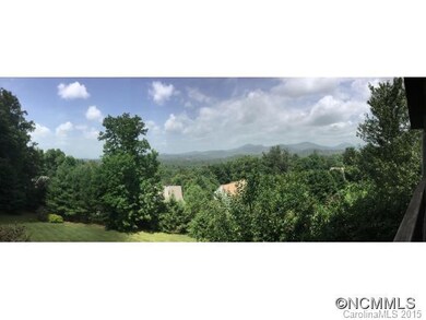 Yet minutes to downtown AVL