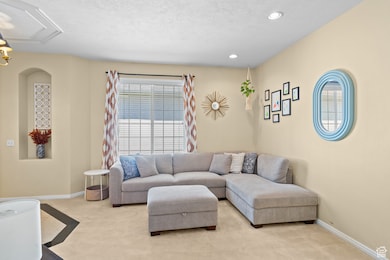 9083 Enchanted Oak Ln, Sandy, UT 84094 - photo 4