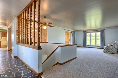 506 Longview Dr, Middletown, PA 17057 - photo 3