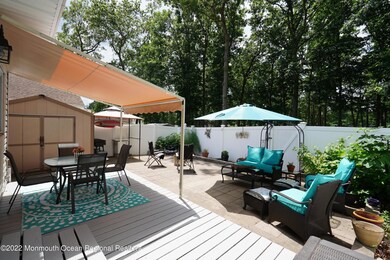 11 Lynne Ct.