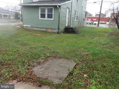 305 N Delsea Dr, Clayton, NJ 08312 - photo 5