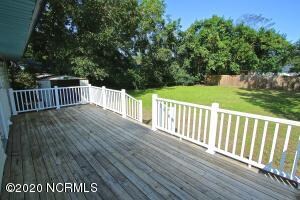 610 Elm St, Jacksonville, NC 28540 - photo 6