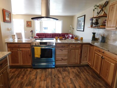 9602 W Calico Dr, Sun City, AZ 85373 - photo 2