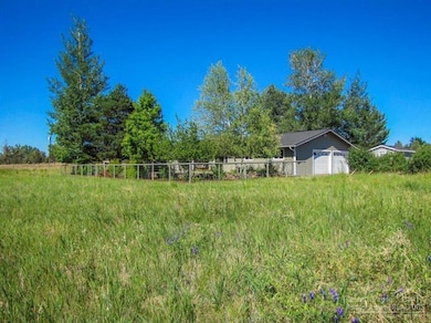 62565 Dixon Loop, Bend, OR 97701 - photo 6