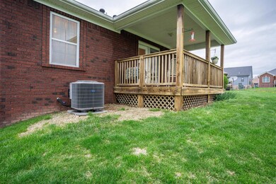 213 Hogan Dr, Frankfort, KY 40601 - photo 5