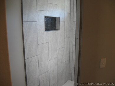 19330 S Deer Trail Rd, Claremore, OK 74019 - photo 7