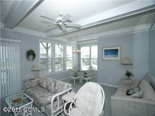 Living Room Photo 2