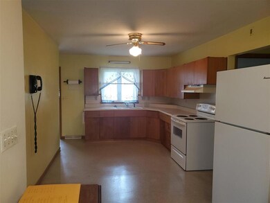 115 State St, West Union, IA 52175 - photo 4