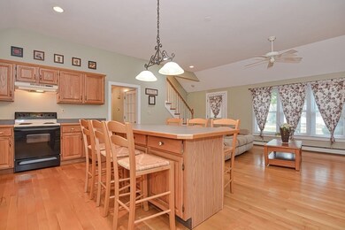 137 Beaver St, Milford, MA 01757 - photo 4