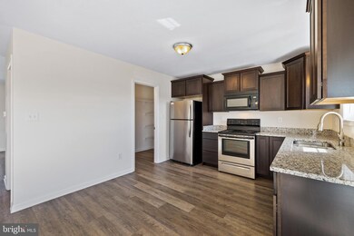 3001 Clinton Ave, Chambersburg, PA 17201 - photo 6