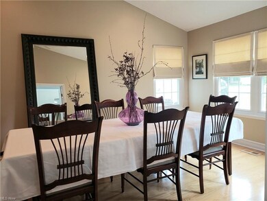 420 Vista Ln, Aurora, OH 44202 - photo 5