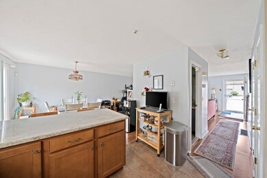 4 Franklin Square unit L, Randolph, MA 02368 - photo 7