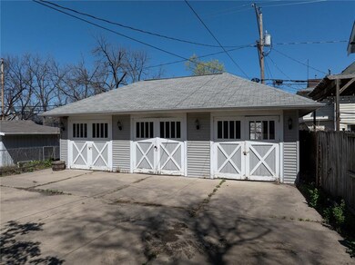 3 stall Garage