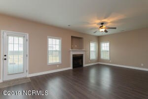 5Livingroom