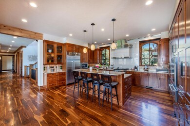 7_Kitchen_high_3530071