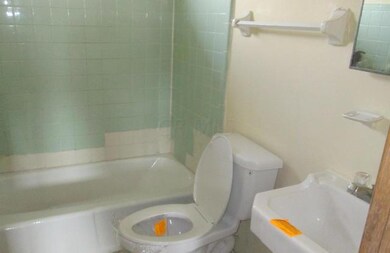 5788 Arborwood Dr unit A-D, Columbus, OH 43229 - photo 7