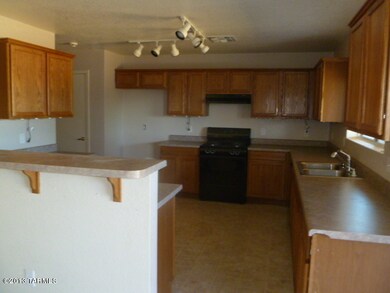 kitchen2